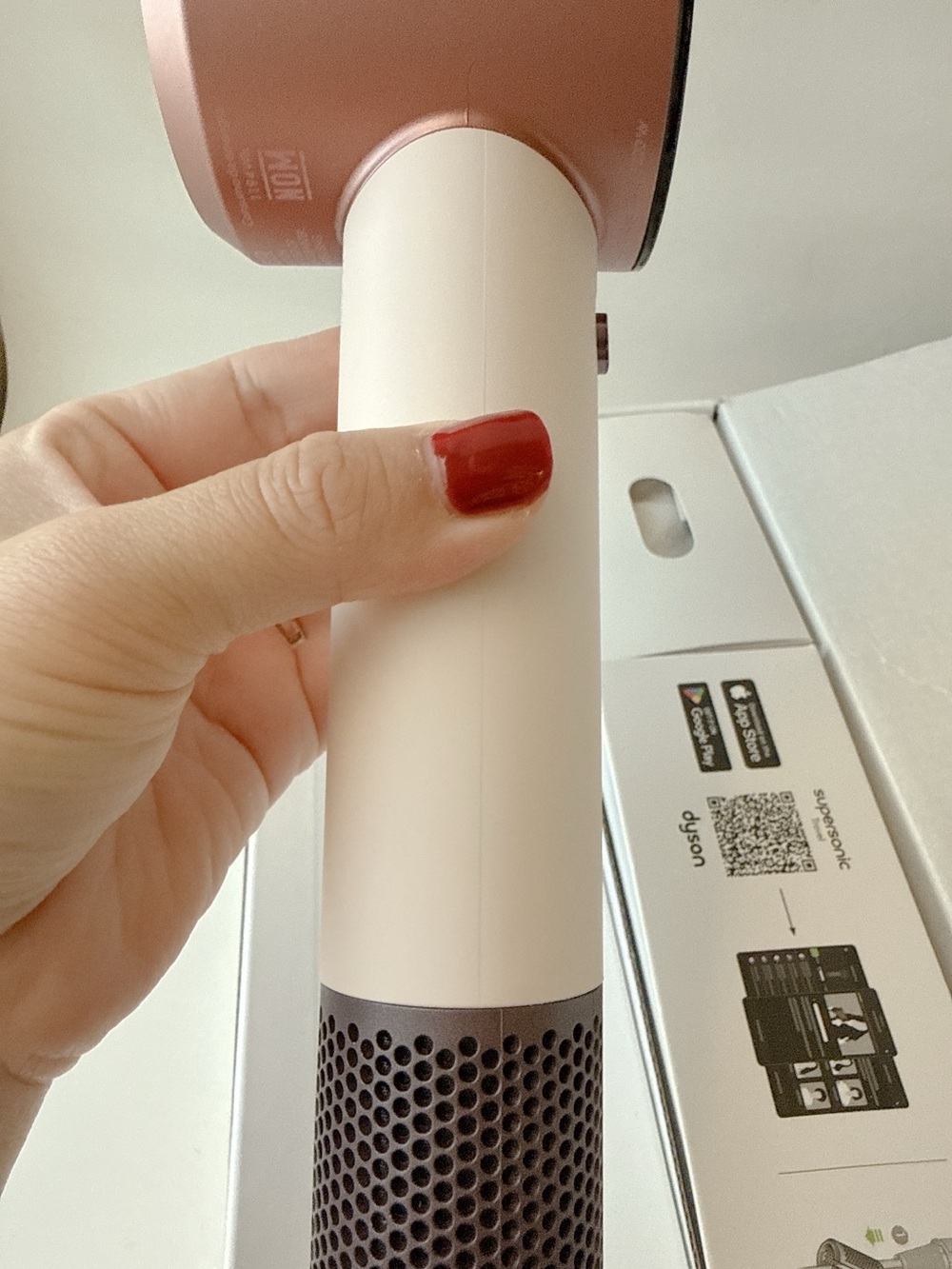 Open box - Dyson Supersonic™ Travel hair dryer (Ceramic pink / Rose gold) - Picture 6 of 14